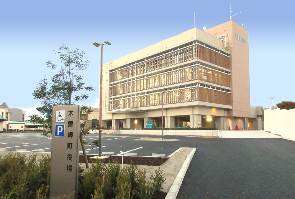 │
		    医療・老健・教育・文化施設    │
		木曽岬町複合型施設    