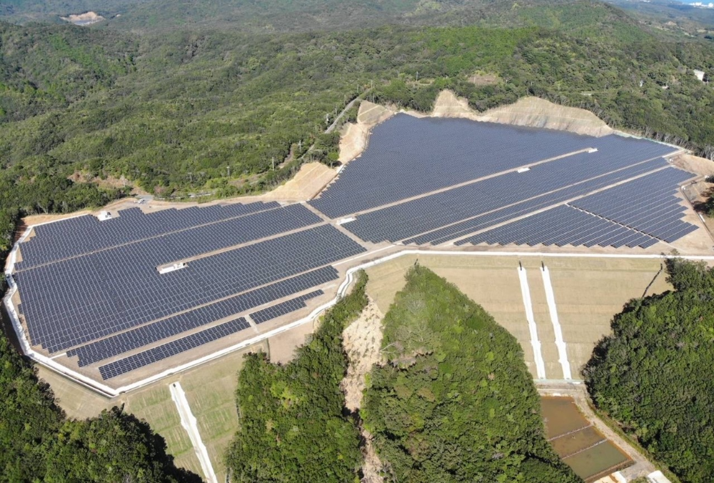 │
		    空港・道路・エコ    │
		三重県志摩太陽光発電設備工事(１４,０００ｋW)    